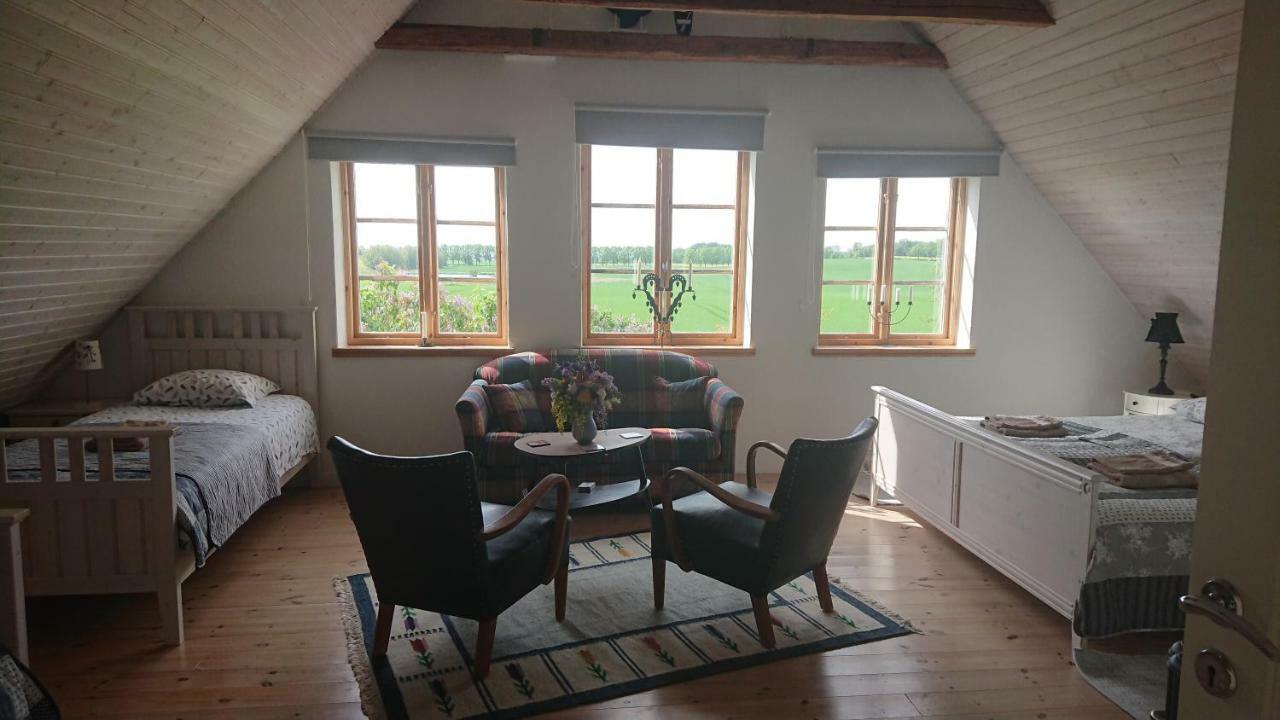 Garden Mellan Slotten Svarte ภายนอก รูปภาพ