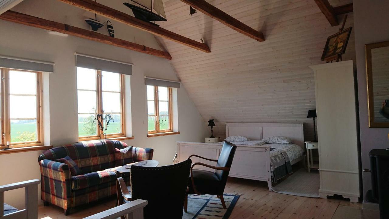 Garden Mellan Slotten Svarte ภายนอก รูปภาพ